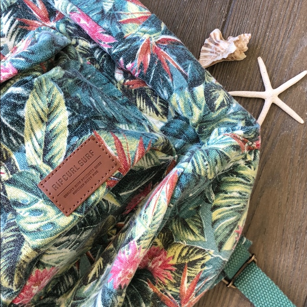 🌴🌼RIP CURL- ISLAND HOPPER BACKPACK 🌼🌴 - Picture 4 of 6